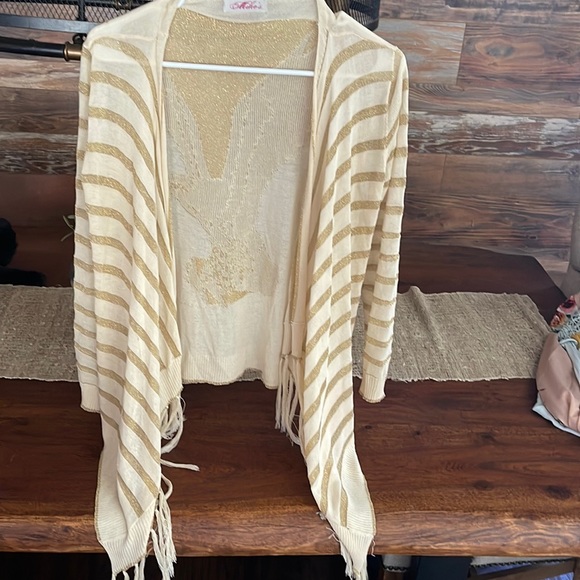 miho’s Tops - Open front top